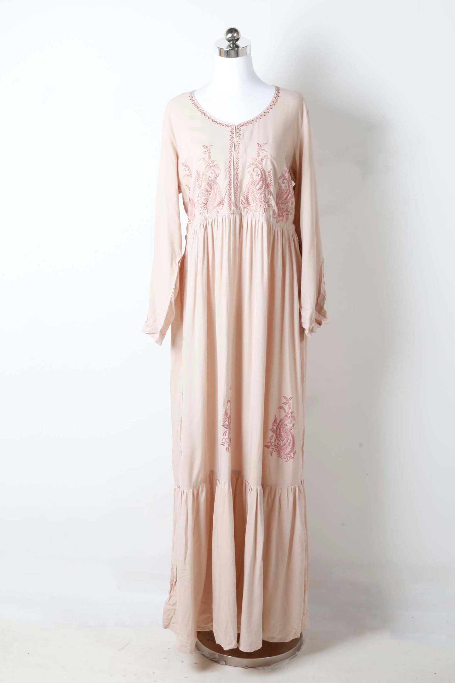Pale Pink Jalabiya with Embroidery