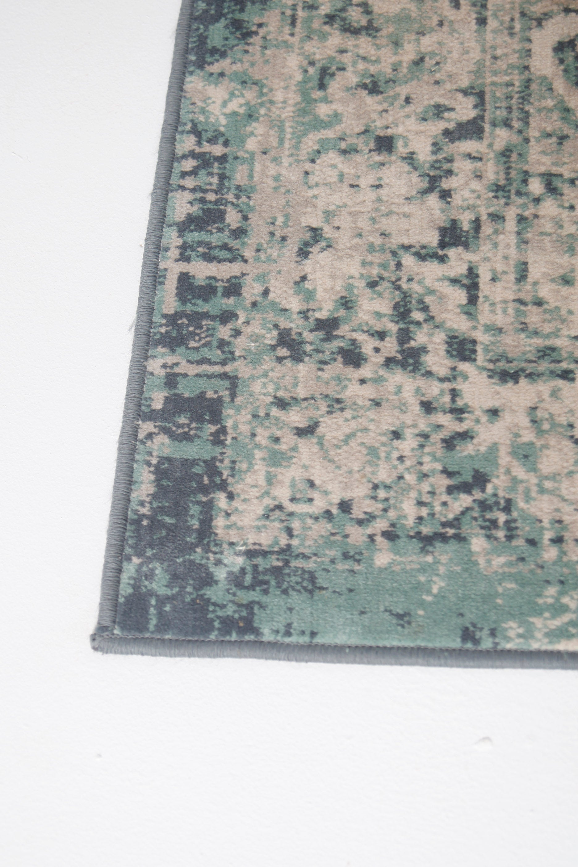 Arabesque Printed Rug (170cm x 230cm)