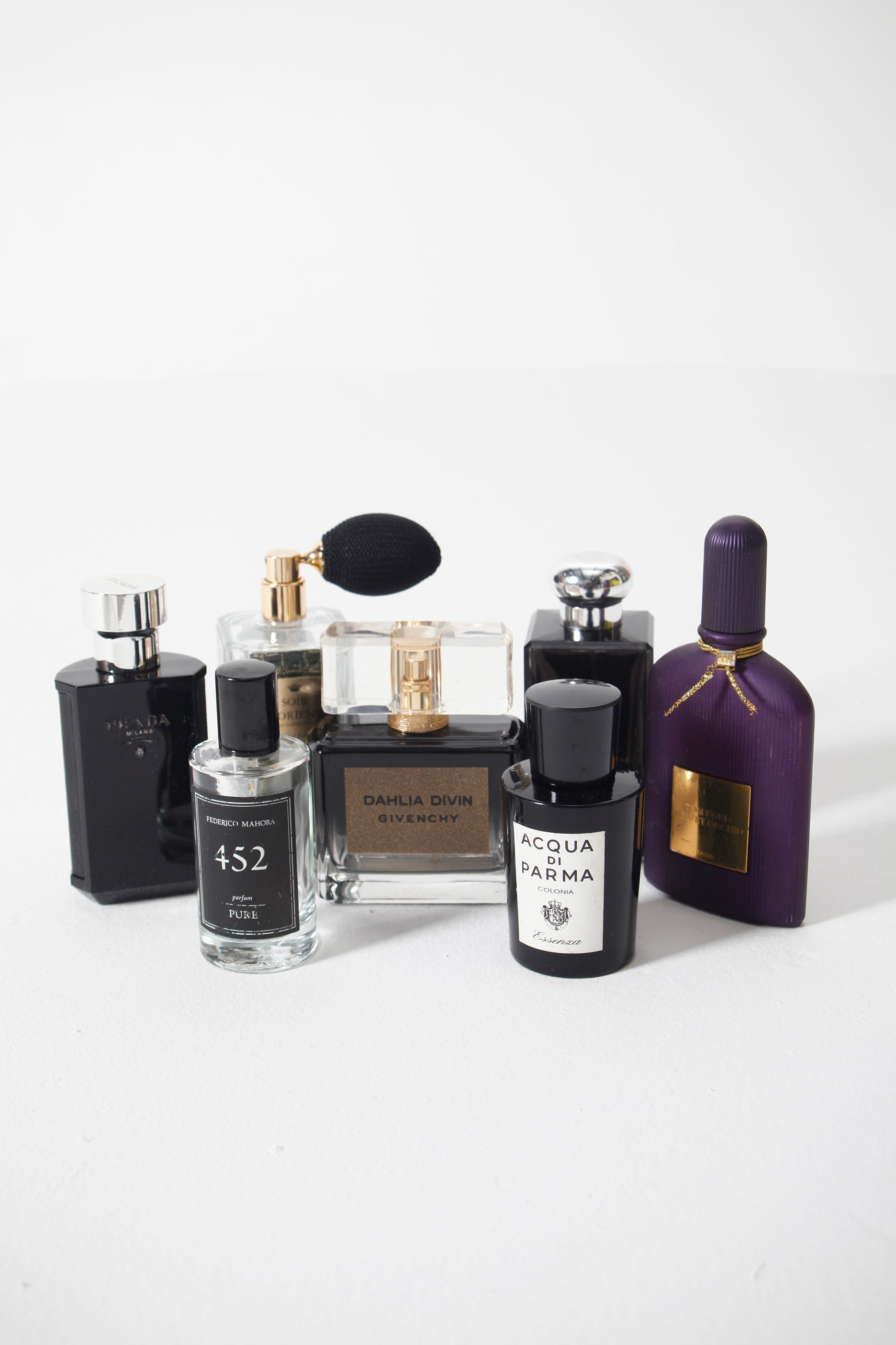 Luxury Perfume Bottles For Styling (7 pieces)