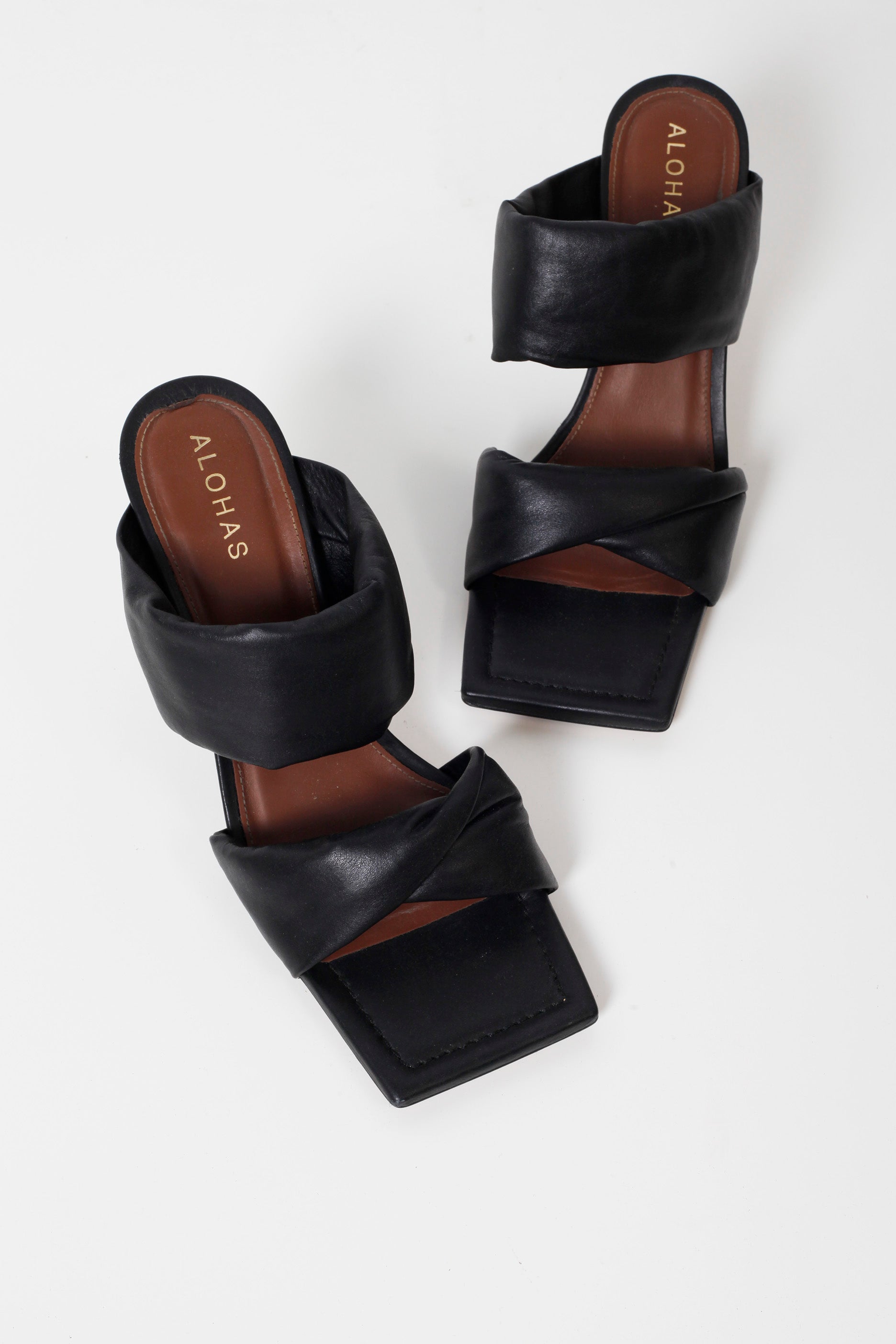 Black Leather Alohas Mules