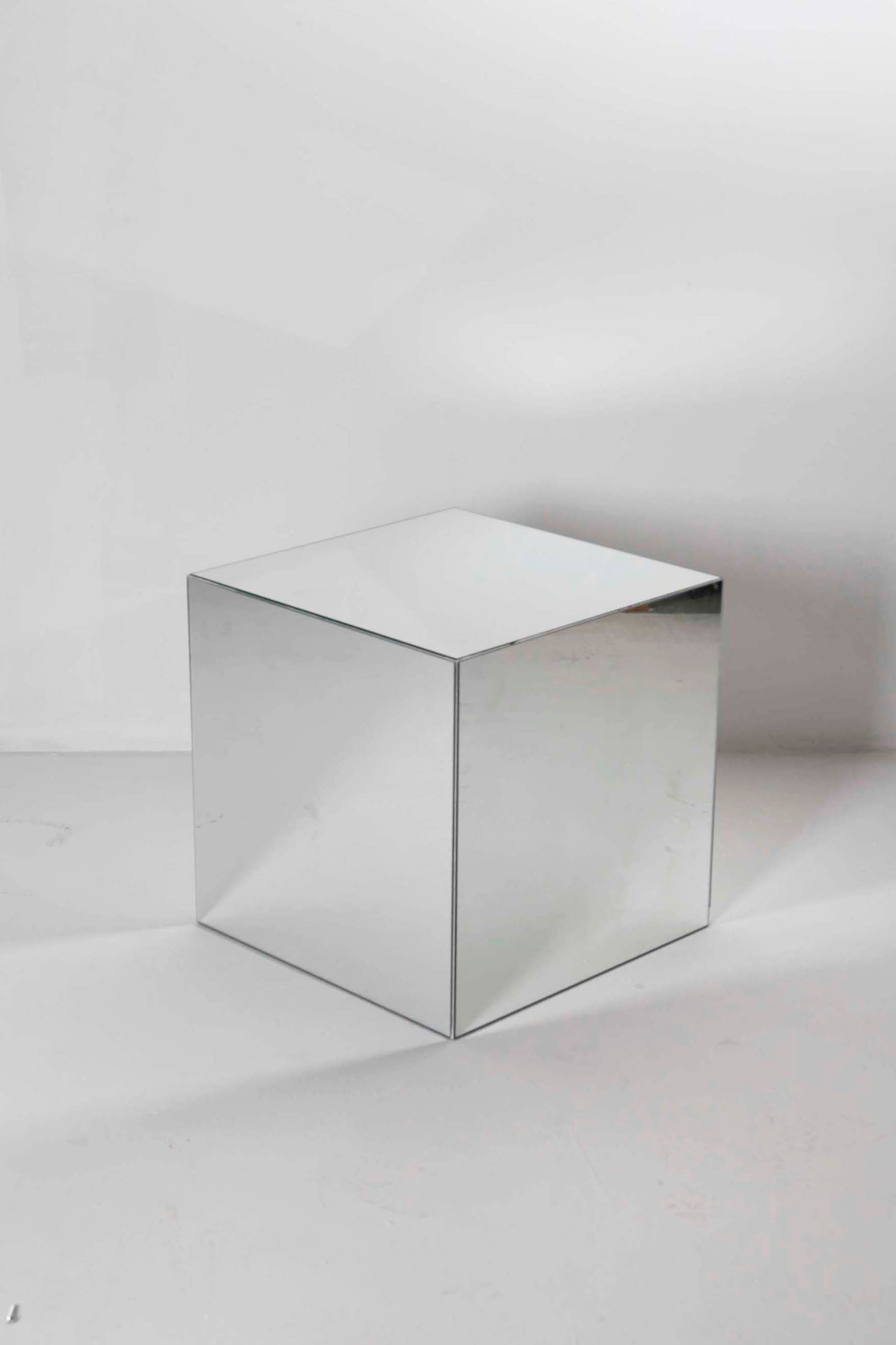 Mirror Block Plinths (Set of 3)