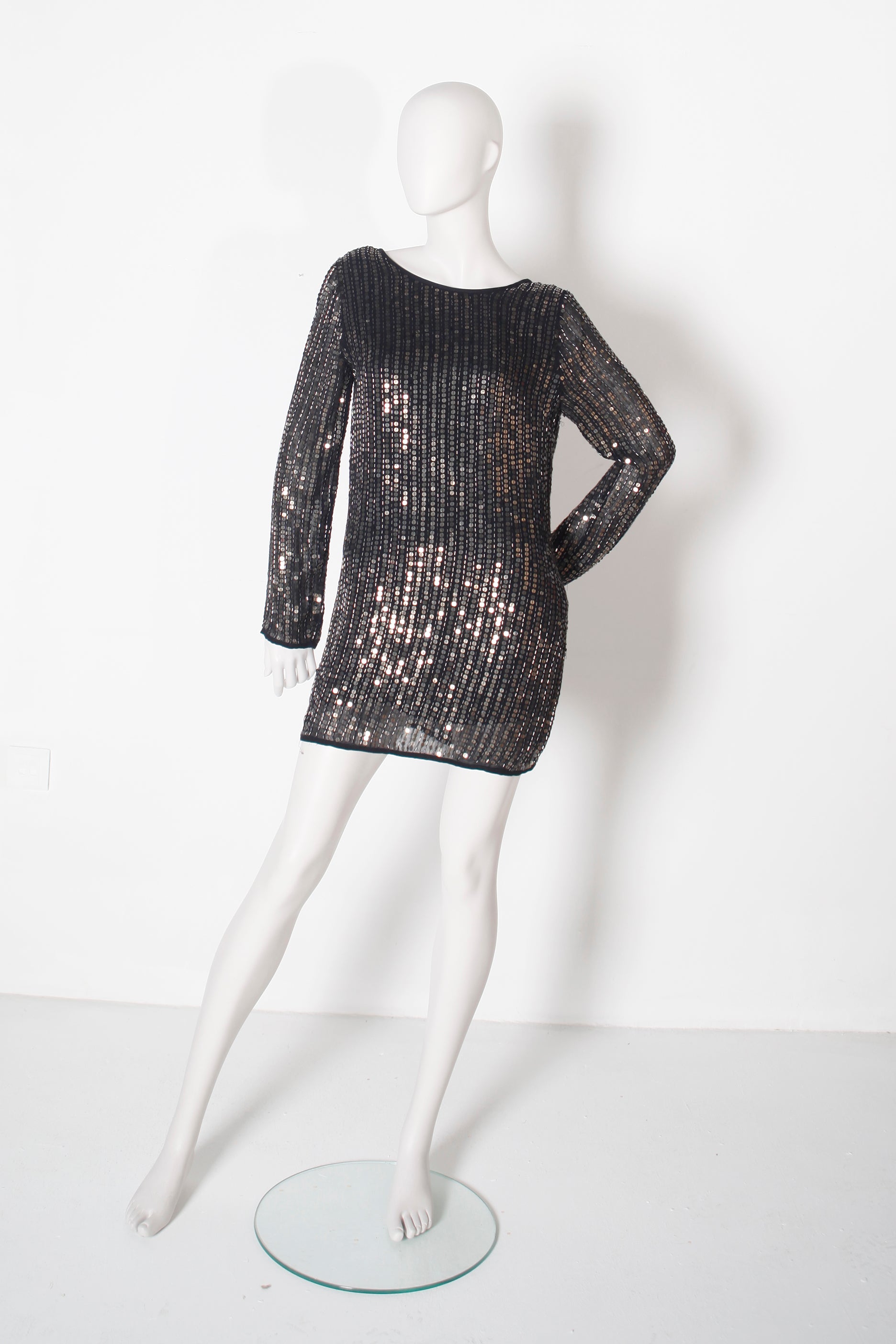 Black/Gold  Sequin Dress (Eu38-40)