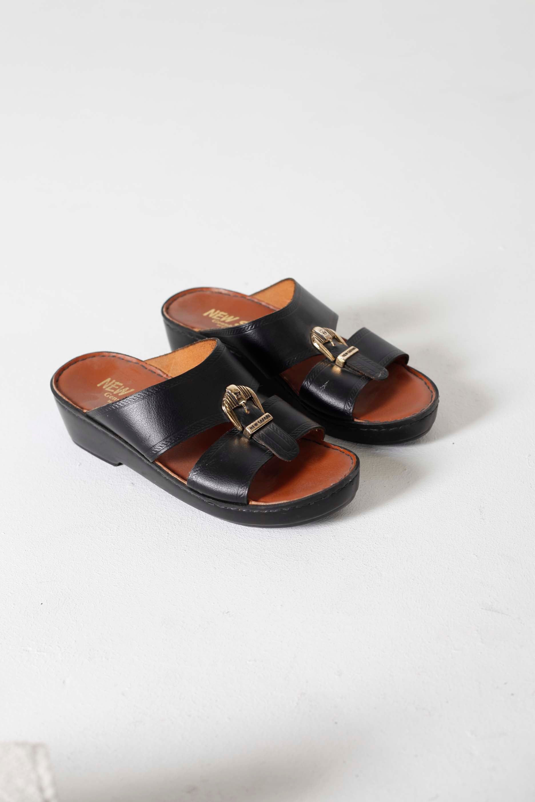 Black Arabic Style Sandals (Eu43)