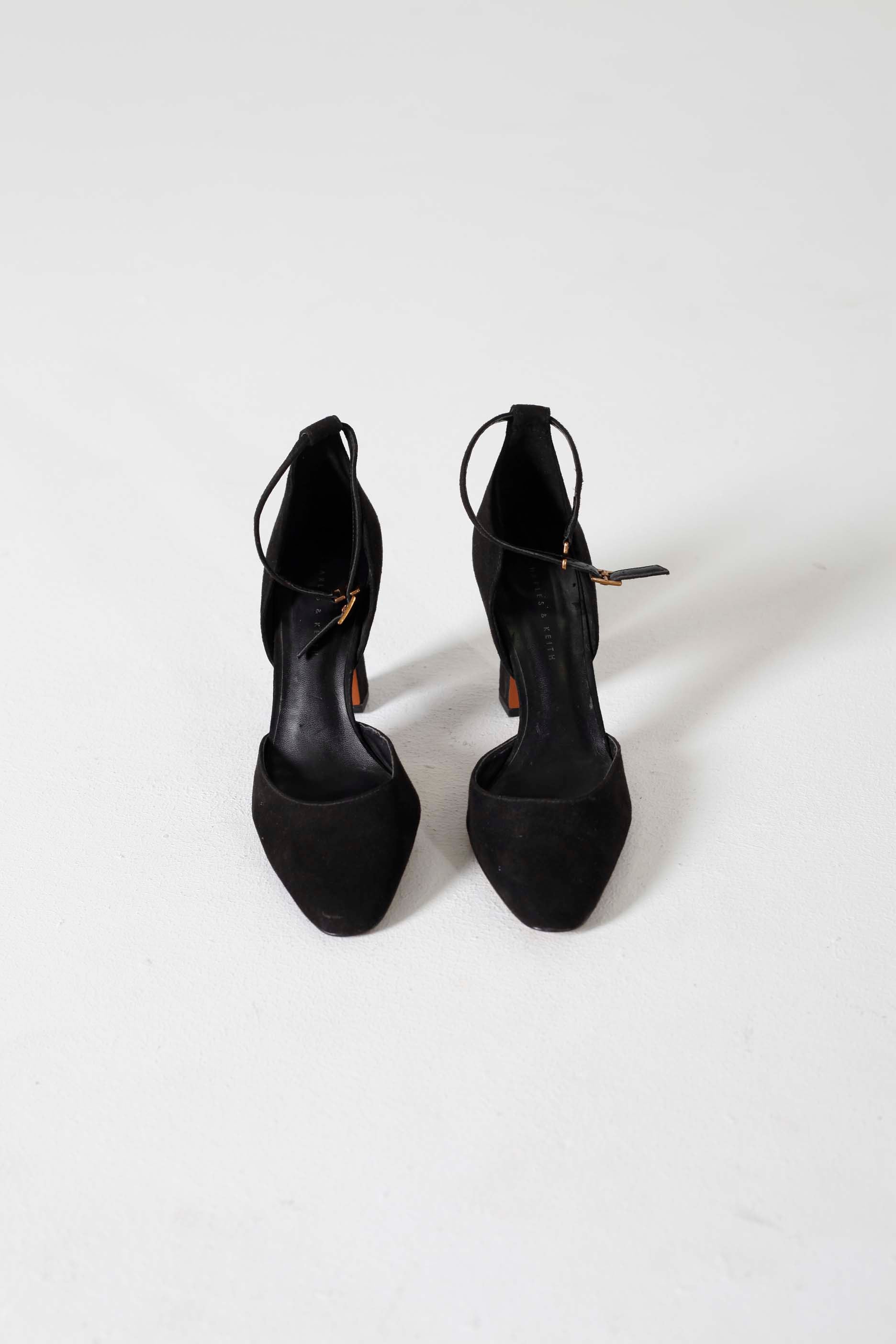 Black Velvet Heels (Eu38)