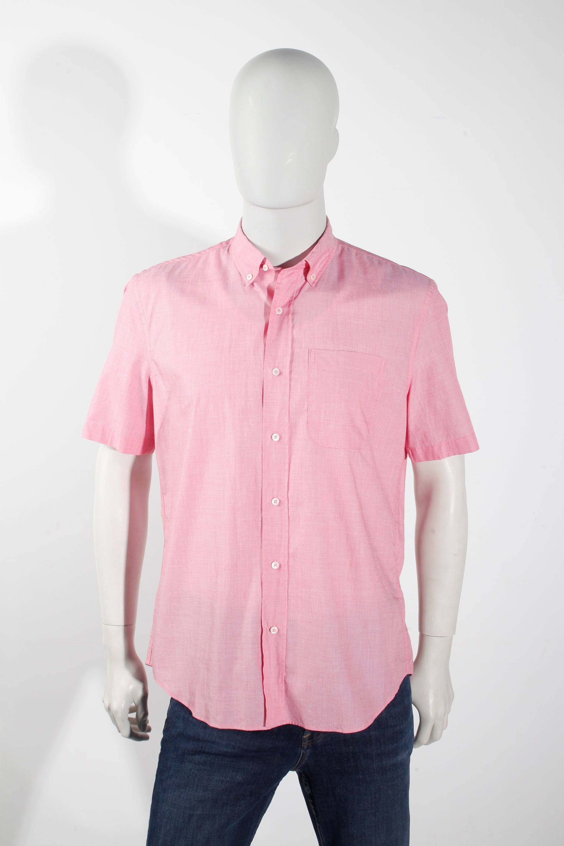 Men's Pink Short-Sleeved Shirt (Medium)
