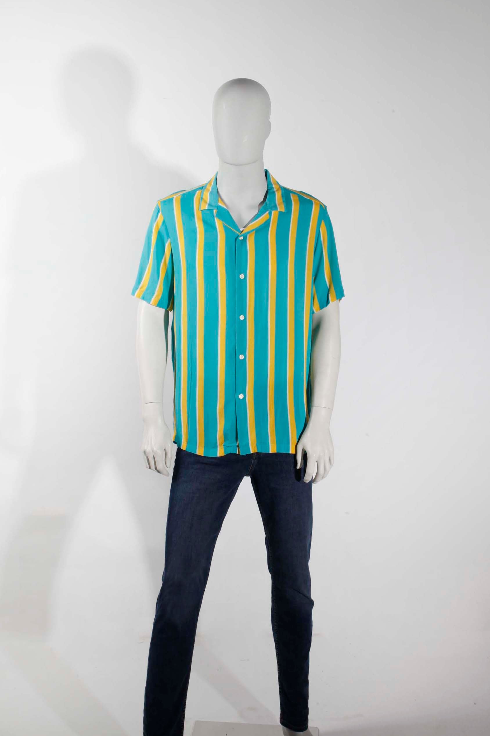 Mens Yellow and Green Striped Short-Sleeved Shirt (Large)