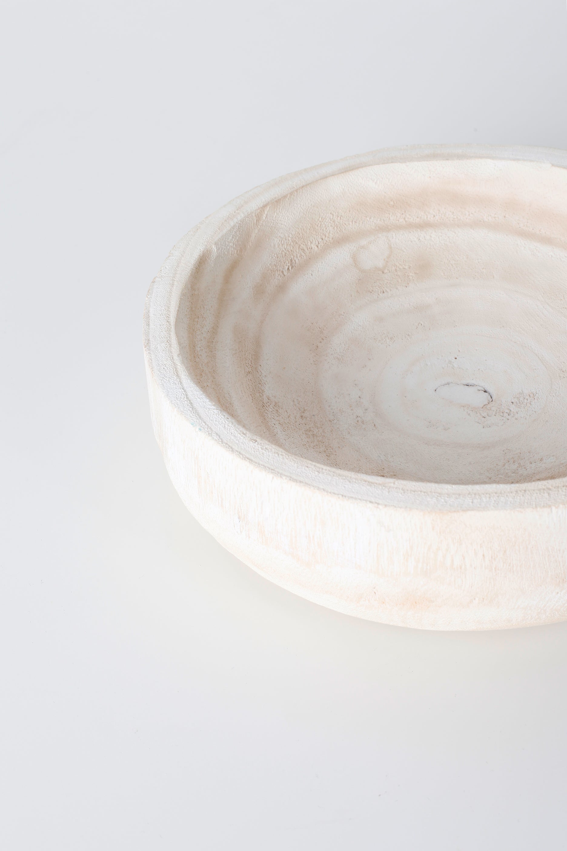 Round Wooden White Wash Bowl