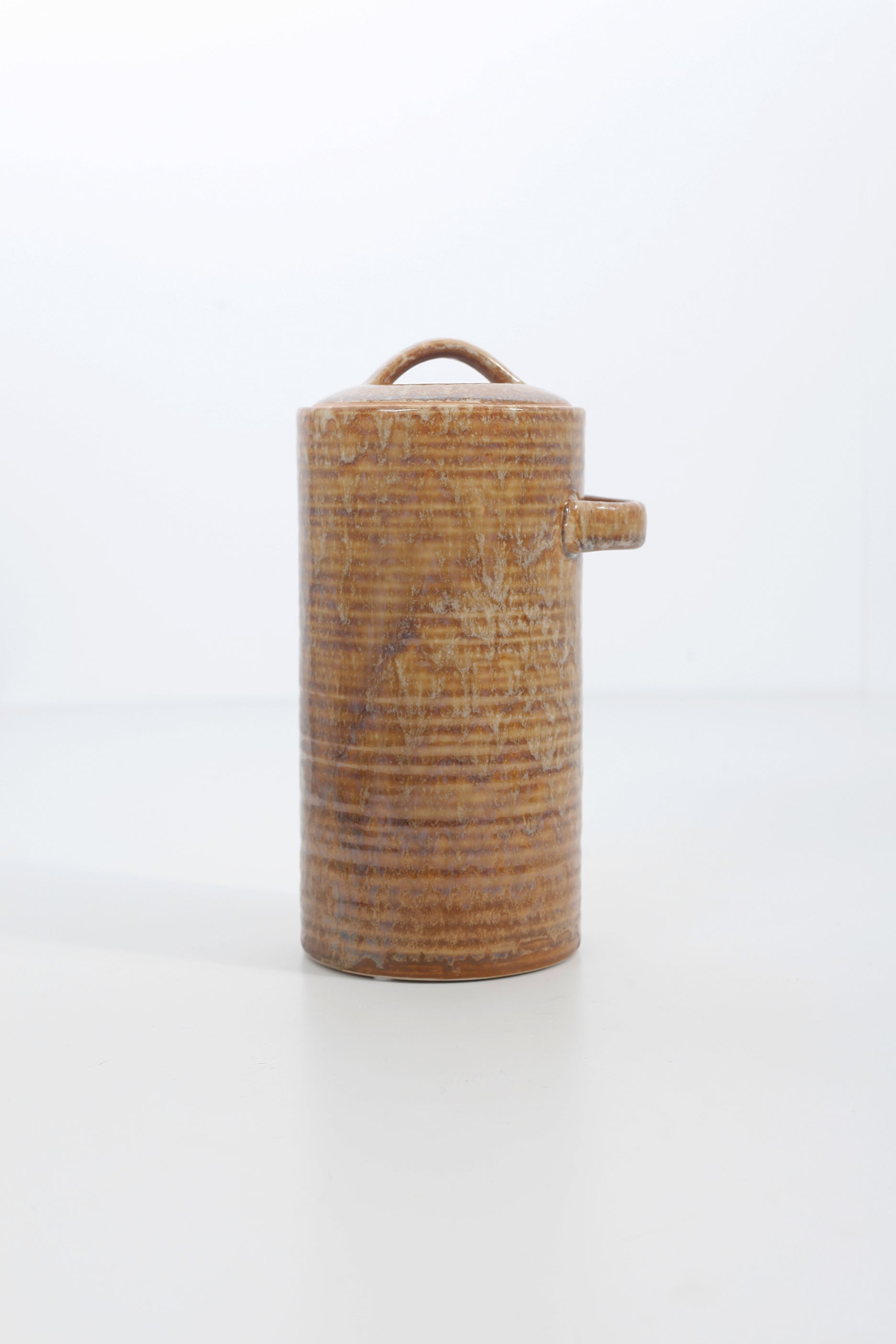 Ceramic Earthenware Vase with Lid